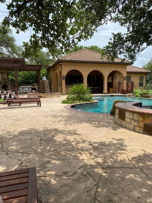 Villa At Cibolo Chase, A Private Resort With Pool Bulverde Екстериор снимка